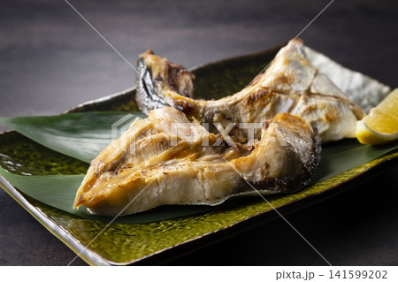 ブリの塩焼き ブリの塩焼き 141599202