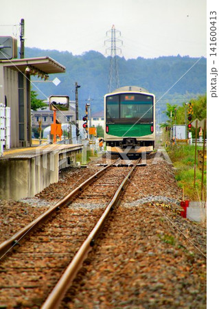 非電化ローカル線を蓄電池電車が征く… 『ACCUM』烏山線【EV-E301系】と【下野花岡駅】 非電化ローカル線を蓄電池電車が征く… 『ACCUM』烏山線【EV-E301系】と【下野花岡駅】 141600413