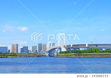 東京都港区、レインボーブリッジの風景 東京都港区、レインボーブリッジの風景 141606133