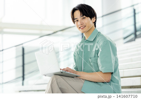 大学生 141607710