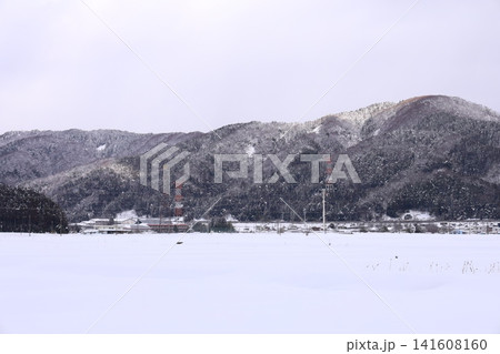 雪が降った後の風景 雪が降った後の風景 141608160