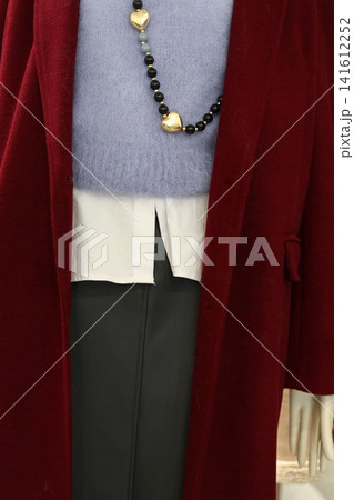 A cute set of women's outerwear autumn-spring. A cute set of women's outerwear autumn-spring. 141612252