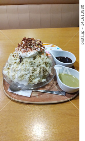 カフェで食べるスイーツ カフェで食べるスイーツ 141613980