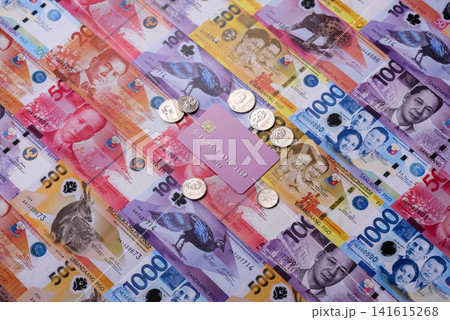A credit card for contactless cashless payments via a terminal or online. A credit card A credit card for contactless cashless payments via a terminal or online. A credit card 141615268