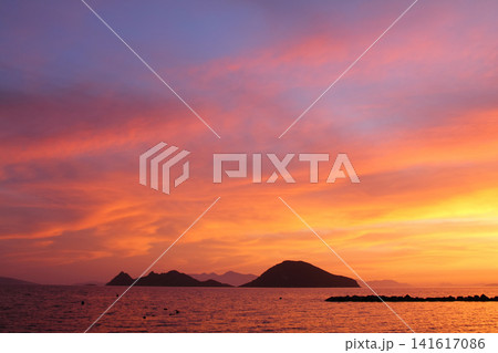 Seaside town of Turgutreis and spectacular sunsets Seaside town of Turgutreis and spectacular sunsets 141617086