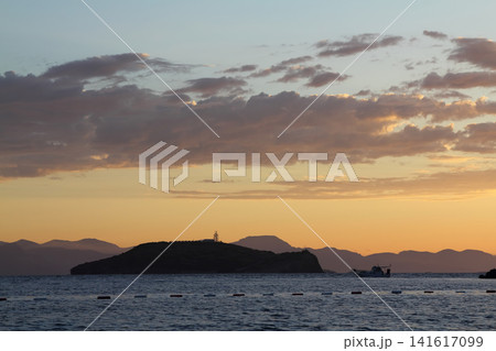 Seaside town of Turgutreis and spectacular sunsets 141617099