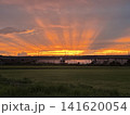 田舎に沈む夕日 141620054