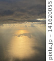 雲の上から見える海 141620055