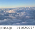 飛行機から見た雲海 141620057