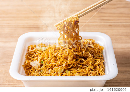 カップ焼きそば カップ焼きそば 141620903
