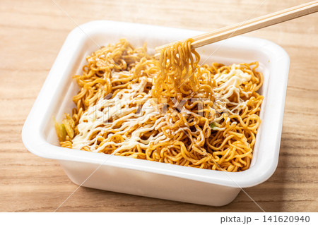 カップ焼きそば カップ焼きそば 141620940
