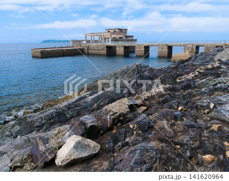 海の上の廃墟　回天訓練基地 141620964