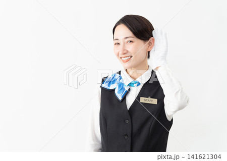制服を着たアテンダントの女性 旅行イメージ 制服を着たアテンダントの女性 旅行イメージ 141621304