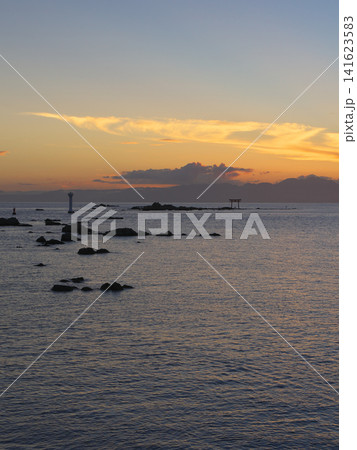葉山・森戸海岸の静かな夕暮れ 自然風景 葉山・森戸海岸の静かな夕暮れ 自然風景 141623583