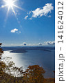 御鼻部山展望台から見た　紅葉の十和田湖 141624012