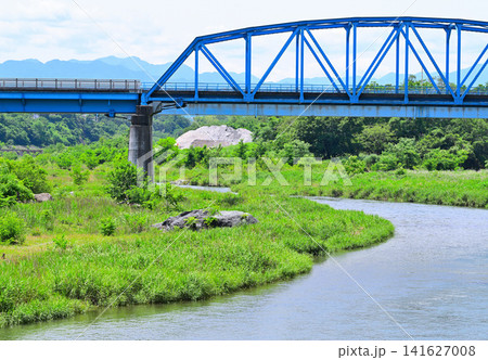 荒川　栗谷瀬橋 　初夏の頃 141627008