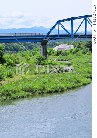 荒川　栗谷瀬橋 　初夏の頃 141627015