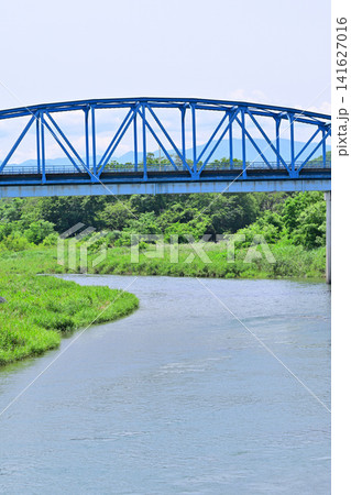 荒川　栗谷瀬橋 　初夏の頃 141627016