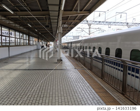 東海道新幹線 静岡駅 ホーム 東海道新幹線 静岡駅 ホーム 141633196