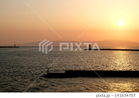 南海フェリー和歌山港付近からの夕日16_2026年5月 141634707