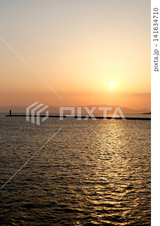 南海フェリー和歌山港付近からの夕日19_2026年5月 141634710