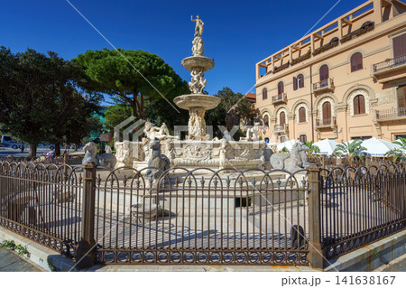 MESSINA, ITALY - NOVEMBER 06, 2018 - Fountain of Orion on Piazza del Duomo on a sunny autumn day MESSINA, ITALY - NOVEMBER 06, 2018 - Fountain of Orion on Piazza del Duomo on a sunny autumn day 141638167