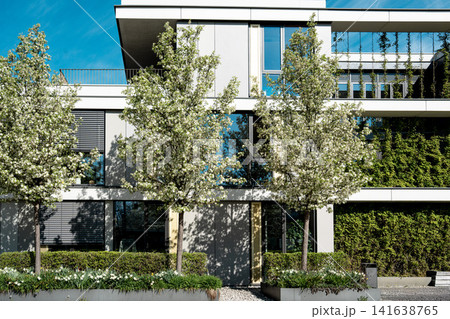 Modern Gilching Town Hall - Contemporary Architecture With Green Wall Installation - Bavarian Municipal Building With Vertical Garden Elements Modern Gilching Town Hall - Contemporary Architecture With Green Wall Installation - Bavarian Municipal Building With Vertical Garden Elements 141638765