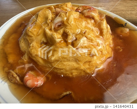 とろとろ卵とたっぷり餡の天津飯 とろとろ卵とたっぷり餡の天津飯 141640431