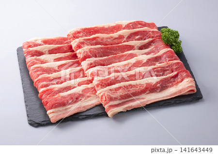 牛バラうす切り肉 141643449