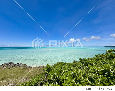 宮古島 エメラルドグリーンの海 宮古島 エメラルドグリーンの海 141652793