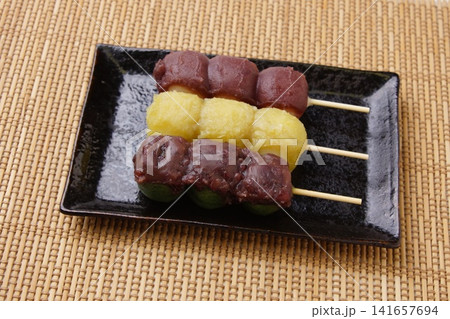 おいしい串団子 おいしい串団子 141657694