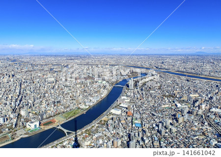 東京都、東京スカイツリーからの眺め(北千住方向) 東京都、東京スカイツリーからの眺め(北千住方向) 141661042
