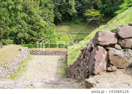 【八王子城跡】御主殿虎口の階段 【八王子城跡】御主殿虎口の階段 141666128
