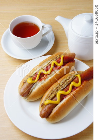 おいしいホットドッグ おいしいホットドッグ 141669050