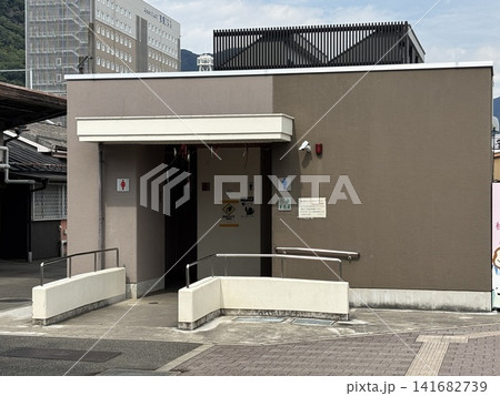 大月駅　トイレ 141682739
