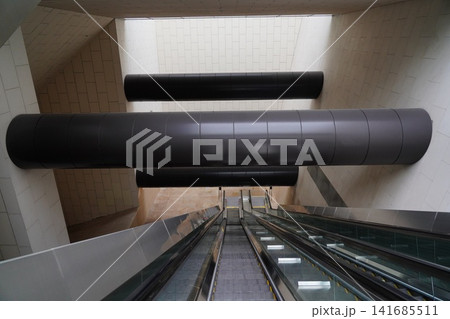 Modern Escalator in Contemporary Building Design Modern Escalator in Contemporary Building Design 141685511