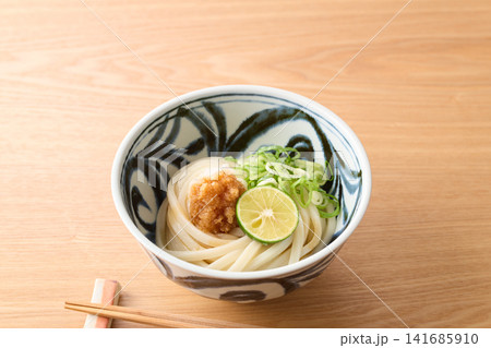 おろし醤油うどん おろし醤油うどん 141685910
