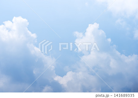 青空 夏空 夏 晴れ 8月 イメージ 【神奈川県 秦野市】 141689335
