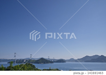 快晴の瀬戸内海!しまなみ海道来島海峡大橋 快晴の瀬戸内海!しまなみ海道来島海峡大橋 141691463