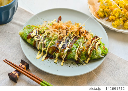 ズッキーニのヘルシーなお好み焼き風 ズッキーニのヘルシーなお好み焼き風 141691712