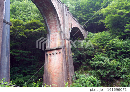 碓氷第三橋梁 めがね橋 碓氷第三橋梁 めがね橋 141696071