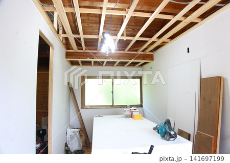 建築現場の様子 建築現場の様子 141697199