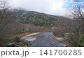 雪の残る風景 141700285