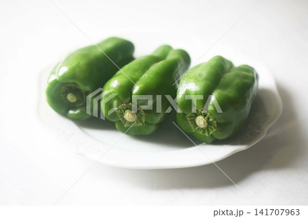 夏から秋が旬の野菜 ピーマン 夏から秋が旬の野菜 ピーマン 141707963