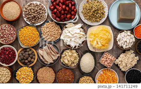 mixed Whole Grain Varieties and Cereal Ingredients mixed Whole Grain Varieties and Cereal Ingredients 141711249