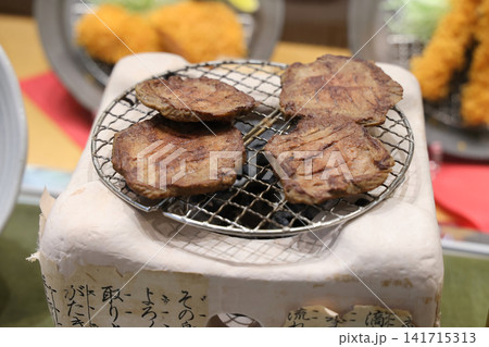 Sendai grilled beef tongue charcoal cuisine Sendai grilled beef tongue charcoal cuisine 141715313