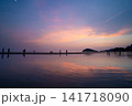 夕焼けの色に染まる父母ヶ浜 141718090
