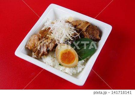 台湾料理の魯肉飯(ルーローハン) 台湾料理の魯肉飯(ルーローハン) 141718141
