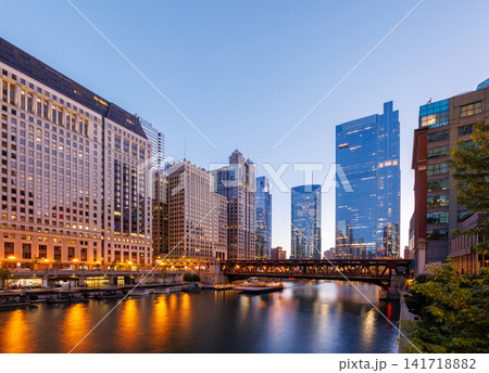 Scenic view of downtown Chicago during sunset 141718882