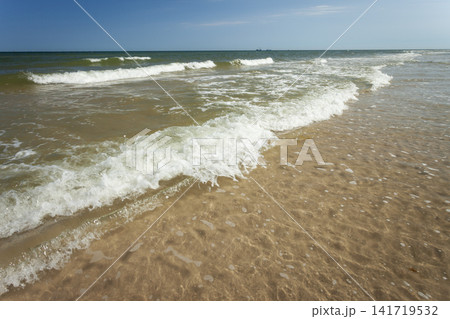 Waves on the Baltic Sea Waves on the Baltic Sea 141719532